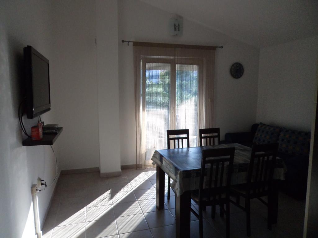 Apartment Nevena Betina  Exterior photo