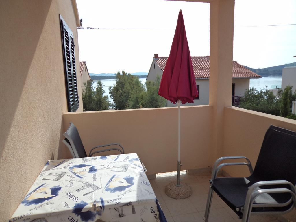 Apartment Nevena Betina  Exterior photo